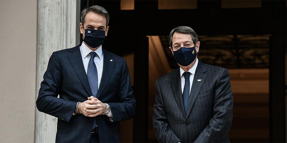 Συνάντηση Μητσοτάκη - Αναστασιάδη: «Στις ελληνοτουρκικές σχέσεις επιθυμούμε ανοιχτούς διαύλους επικοινωνίας»