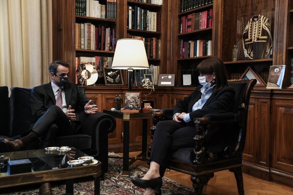 Μητσοτάκης σε Σακελλαροπούλου: Αποκτήσαμε τα καλύτερα πολεμικά πλοία στην καλύτερη τιμή - Τι είπε για την αμυντική συνδρομή