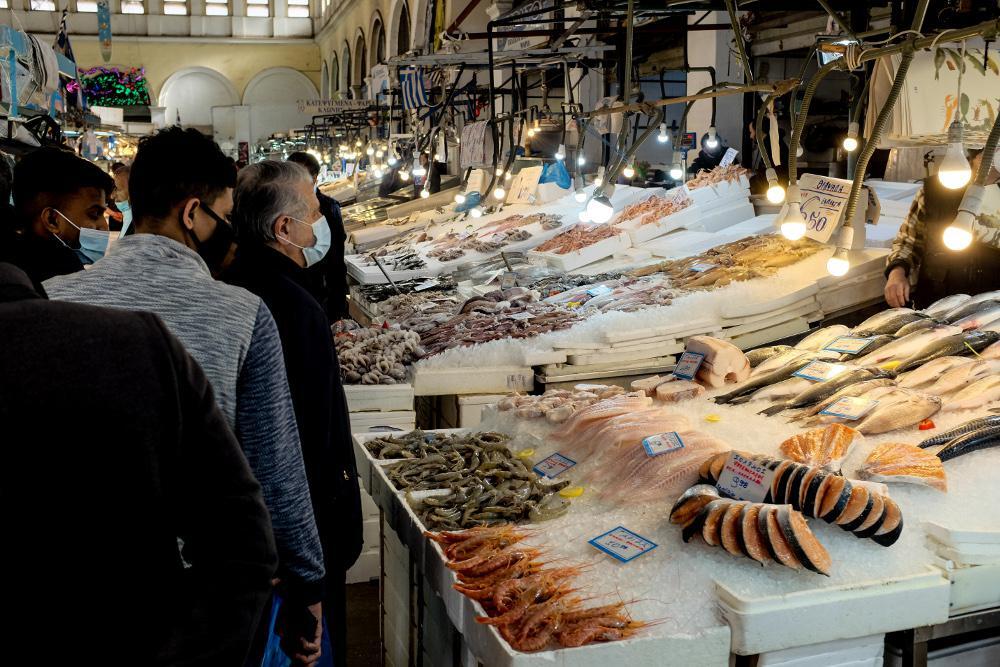 Καθαρά Δευτέρα: Ποια καταστήματα θα είναι ανοιχτά – Τι ισχύει με τις μετακινήσεις