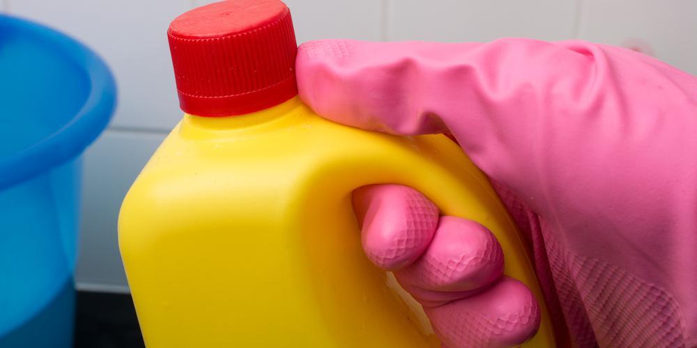 επίθεση χλωρίνη