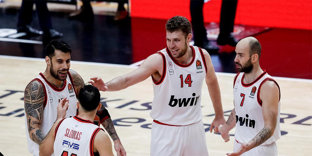 Euroleague: Κυρίαρχος ο Ολυμπιακός πέρασε με νίκη από τη Βαλένθια