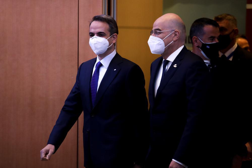 Μητσοτάκης-Δένδιας