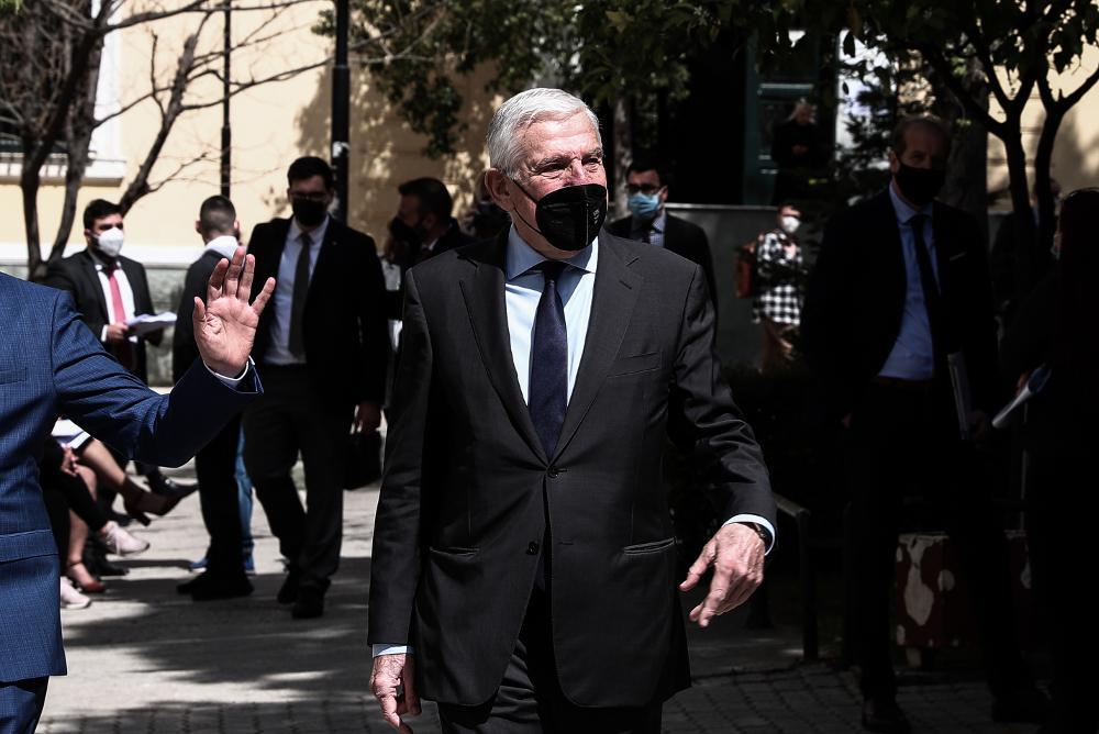 Γιάννος Παπαντωνίου: Ελεύθερος χωρίς περιοριστικούς όρους