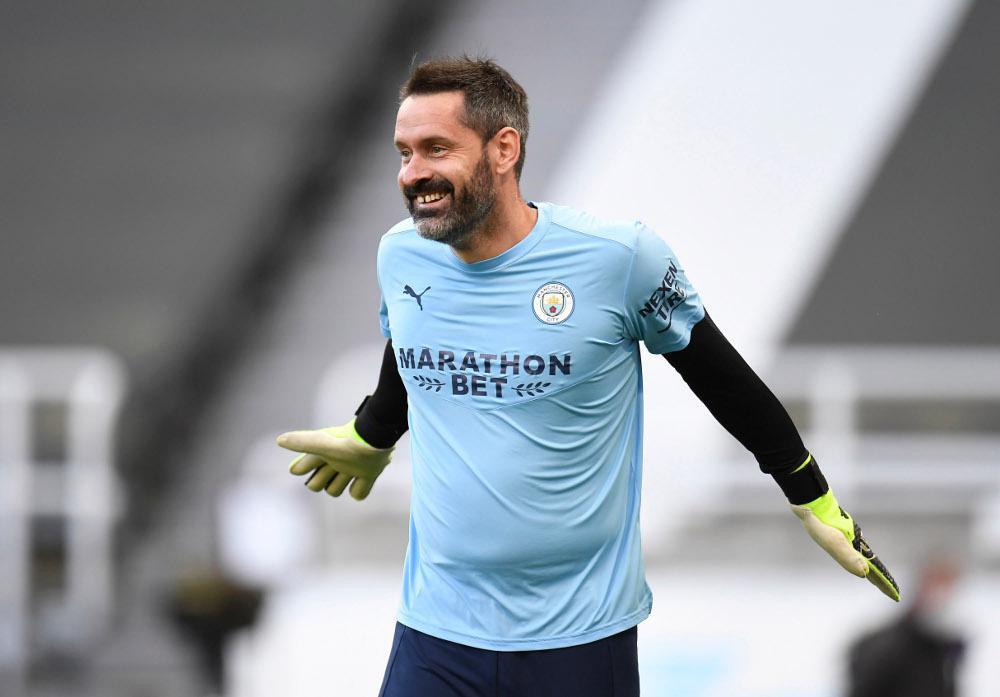 Ο Κάρσον έπαιξε βασικός στην Premier League μετά από 10 (!) χρόνια