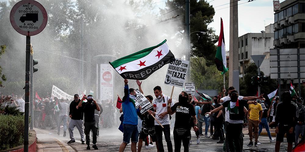 Τι λέει η ΕΛ.ΑΣ. για τα επεισόδια έξω από την πρεσβεία του Ισραήλ - Τρεις συλλήψεις