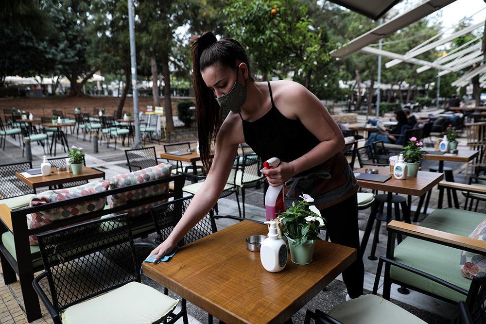 εστίαση Πώς αμείβεται η εργασία τη Δευτέρα του Αγίου Πνεύματος