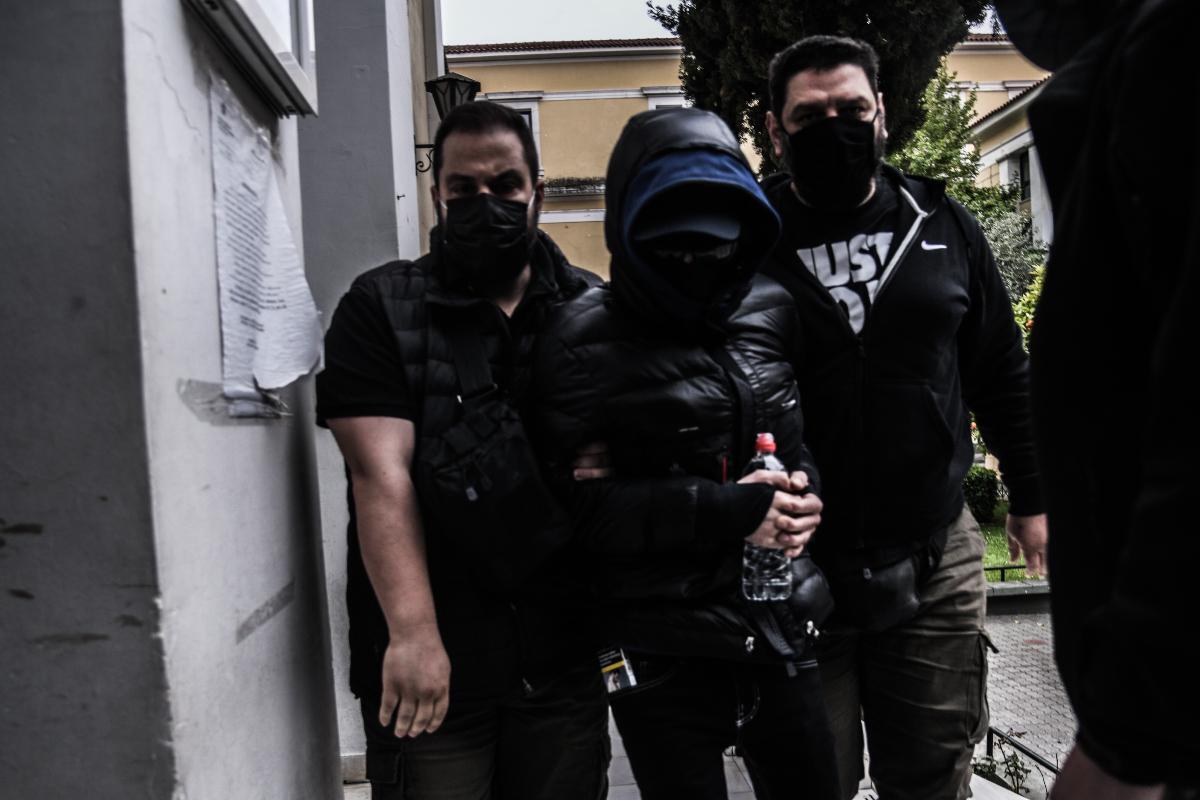 Μένιος Φουρθιώτης: Μόνος του σε κελί στην καλύτερη πτέρυγα – Ζητά αρώματα και σαμπουάν