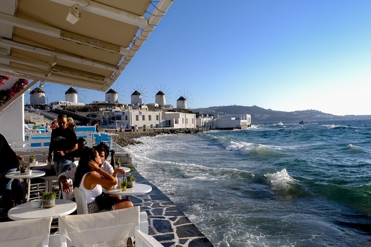 Ξεκάθαρο μήνυμα από Παγώνη: Θα έχουμε και άλλες Μυκόνους