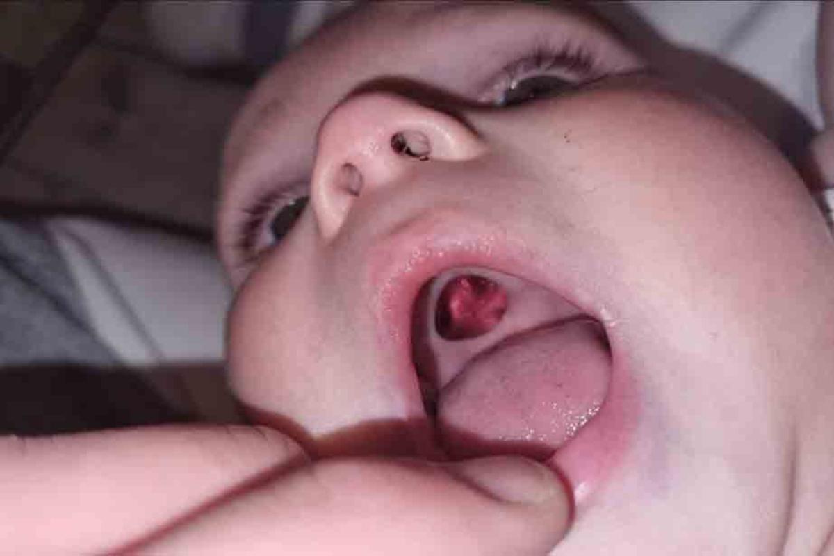 Δεν πίστευε αυτό που έβλεπε στον ουρανίσκο του γιου της