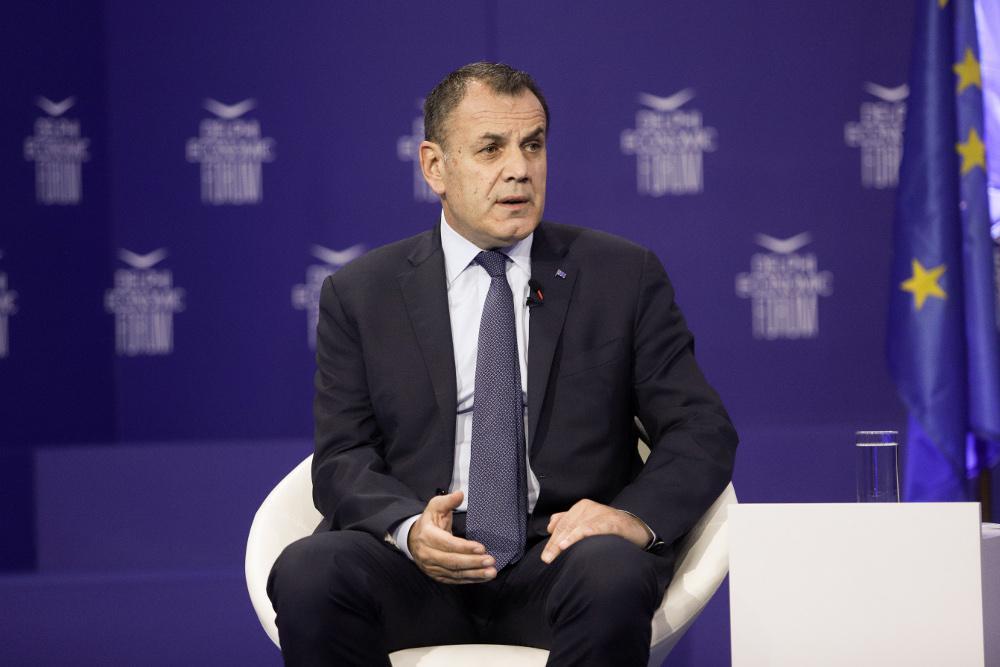 Παναγιωτόπουλος: Ό,τι απειλείται, δεν αποστρατιωτικοποιείται