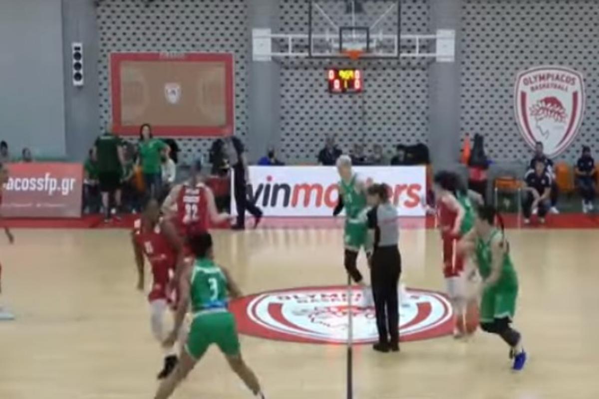 Μπάσκετ γυναικών: Παίκτρια του ΟΣΦΠ στο twitter - «Φίλαθλος του Παναθηναϊκού μου έδωσε 500 ευρώ για να μην σκοράρω»