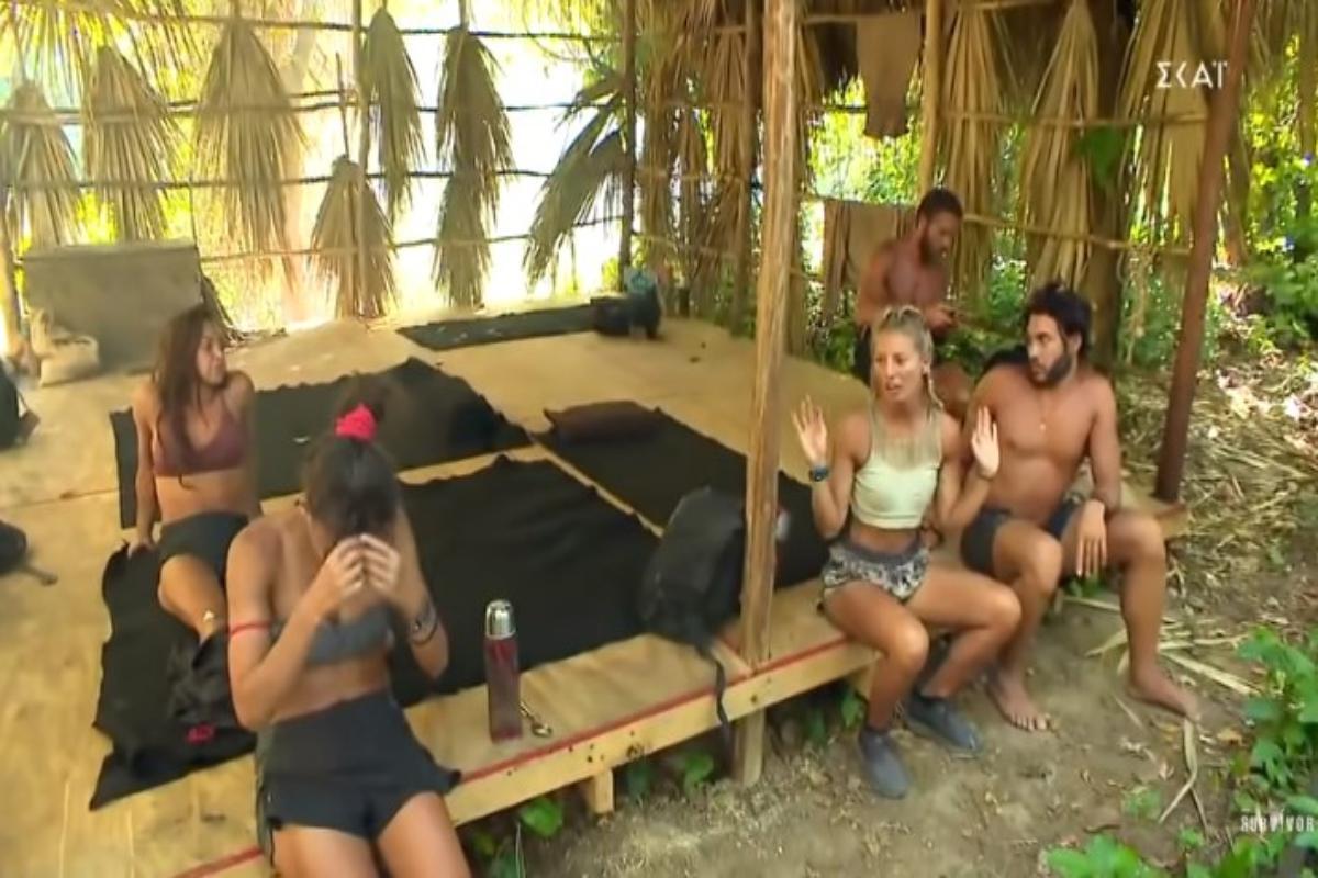 Survivor: Χαμός στο Survivor - «Καρολίνα την τρίτη φορά καίγεσαι» [βίντεο]