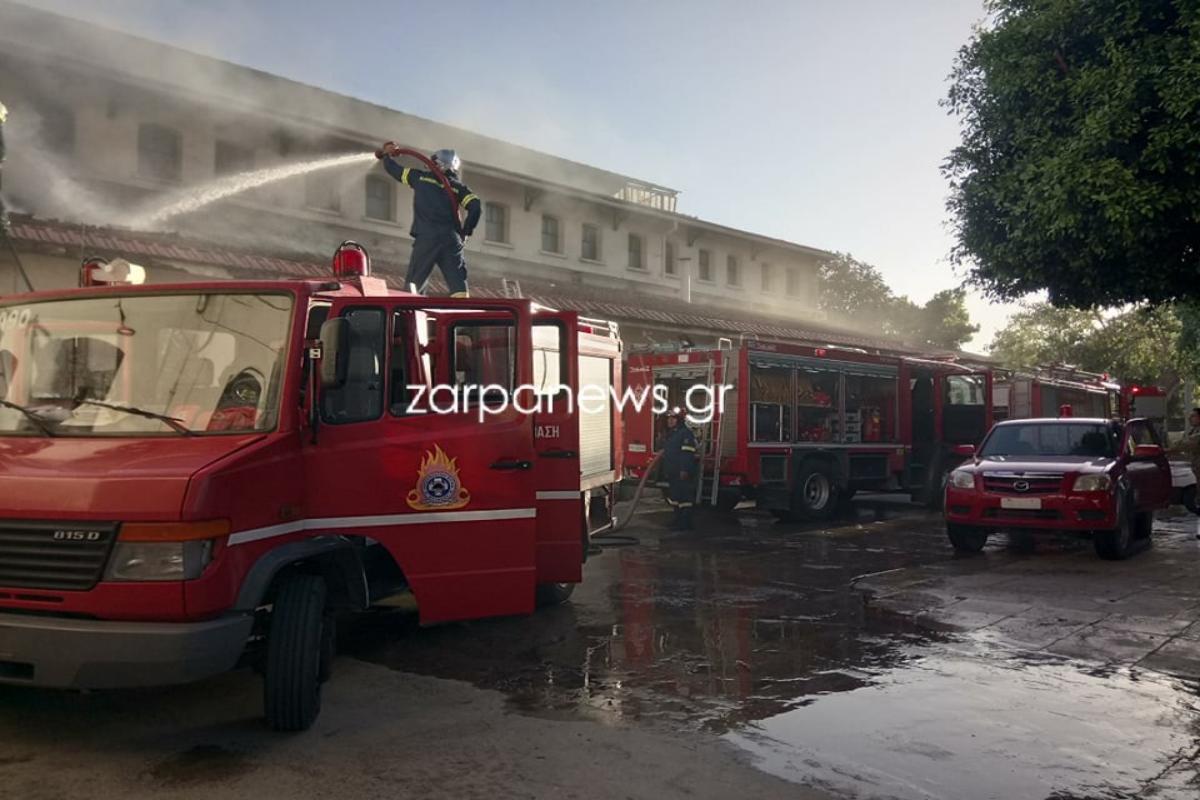 Συναγερμός στα Χανιά: Στις φλόγες η Δημοτική Αγορά