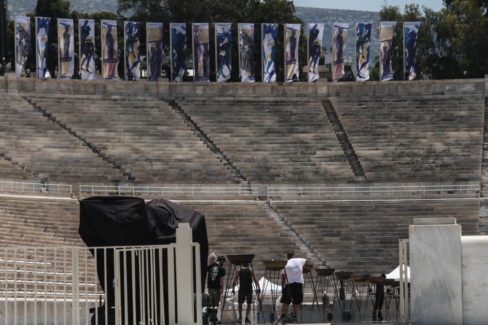 Δείτε live την εκδήλωση του Dior από το Καλλιμάρμαρο