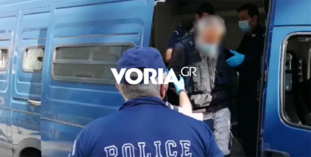 Επίθεση με τσεκούρι στη ΔΟΥ Κοζάνης: Διεκόπη η δίκη [βίντεο]