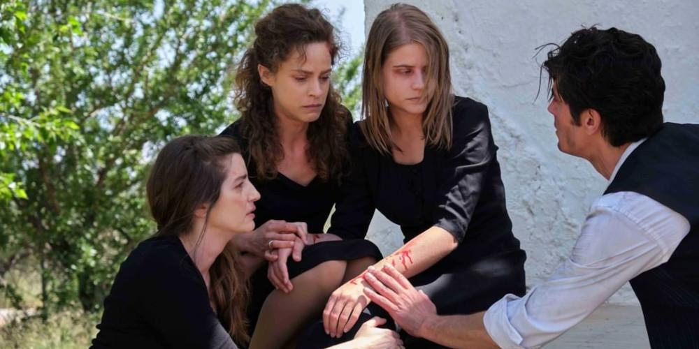 Άγριες Μέλισσες: Αυτές είναι οι μεγάλες ανατροπές του τρίτου κύκλου