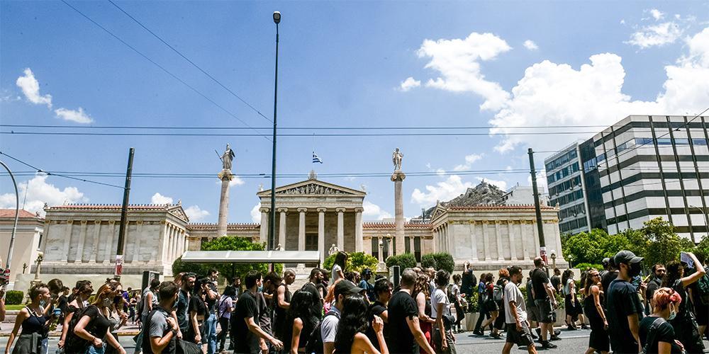 Απεργία: Μέσα στην ημέρα η απόφαση για την προσφυγή Κεραμέως