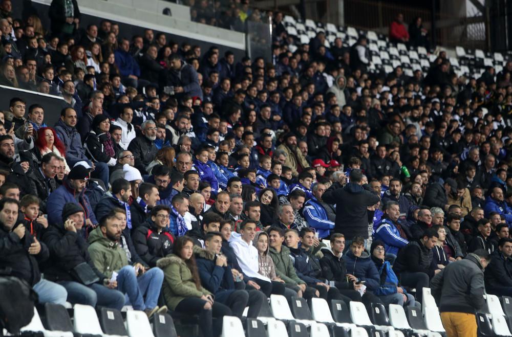 Superleague: Σχέδιο για να επιστρέψουν οι οπαδοί τη νέα σεζόν