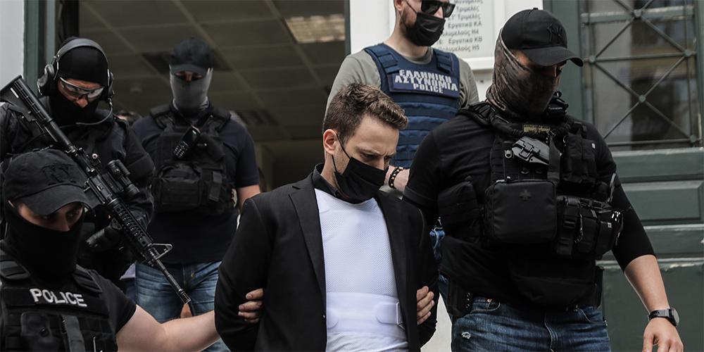 Γλυκά Νερά: Στο φως φωτογραφίες από τη μεζονέτα [βίντεο]