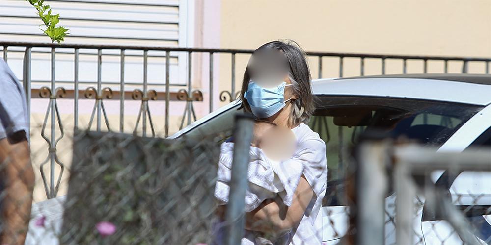 Γλυκά Νερά: Αλλάζουν το επώνυμο της μικρής Λυδίας οι γονείς της Καρολάιν – Εξοργισμένος ο Μπάμπης Αναγνωστόπουλος