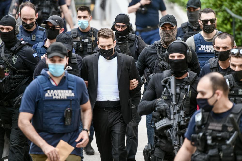 Γλυκά Νερά: Προθεσμία για την Τρίτη πήρε από τον ανακριτή ο 32χρονος πιλότος