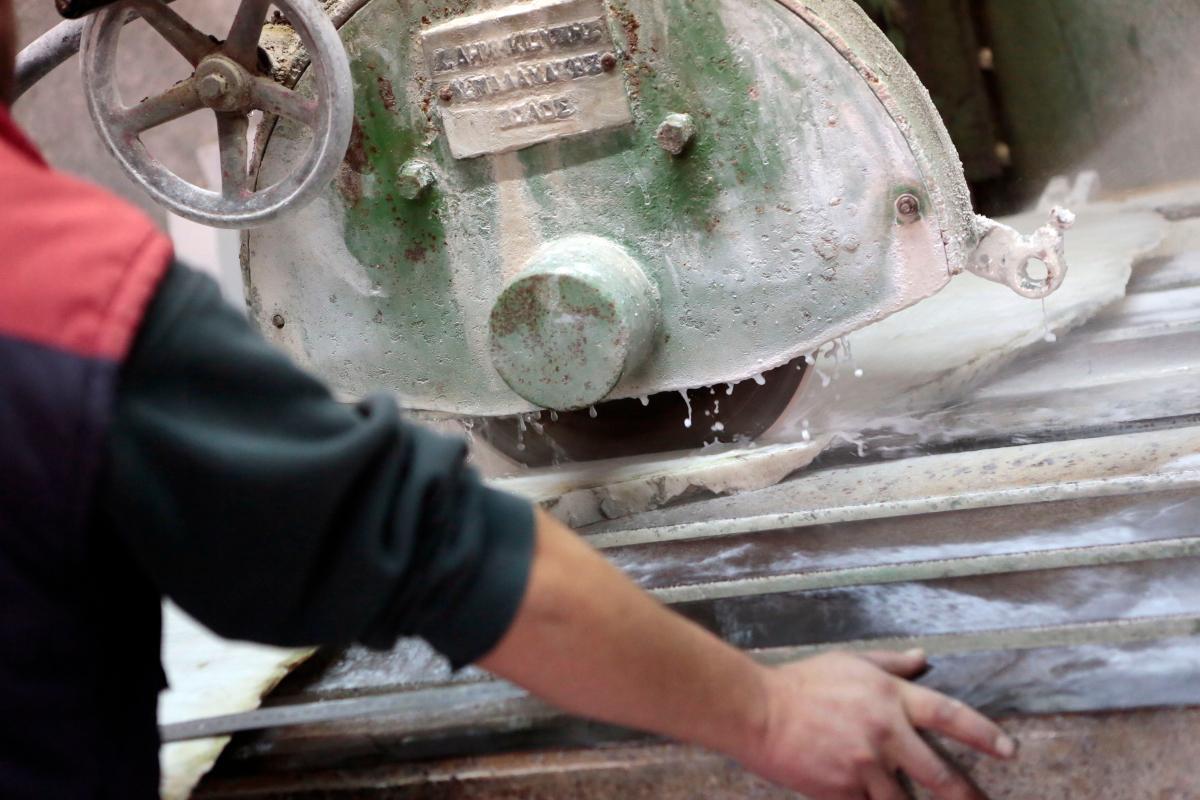 Θάσος: Μία παρέα από τη Θεσσαλονίκη ρίσκαρε και έλυσε το οικονομικό της πρόβλημα