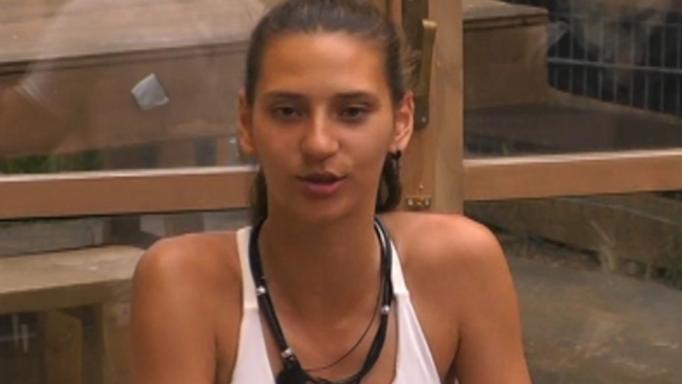 Φάρμα: Αποχώρησε η Μαρία Μιχαλοπούλου