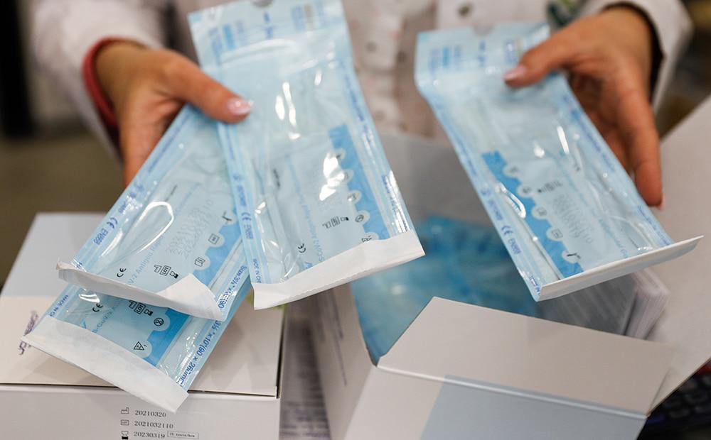 Self test για τους μαθητές: Από αύριο η δωρεάν διάθεση τους