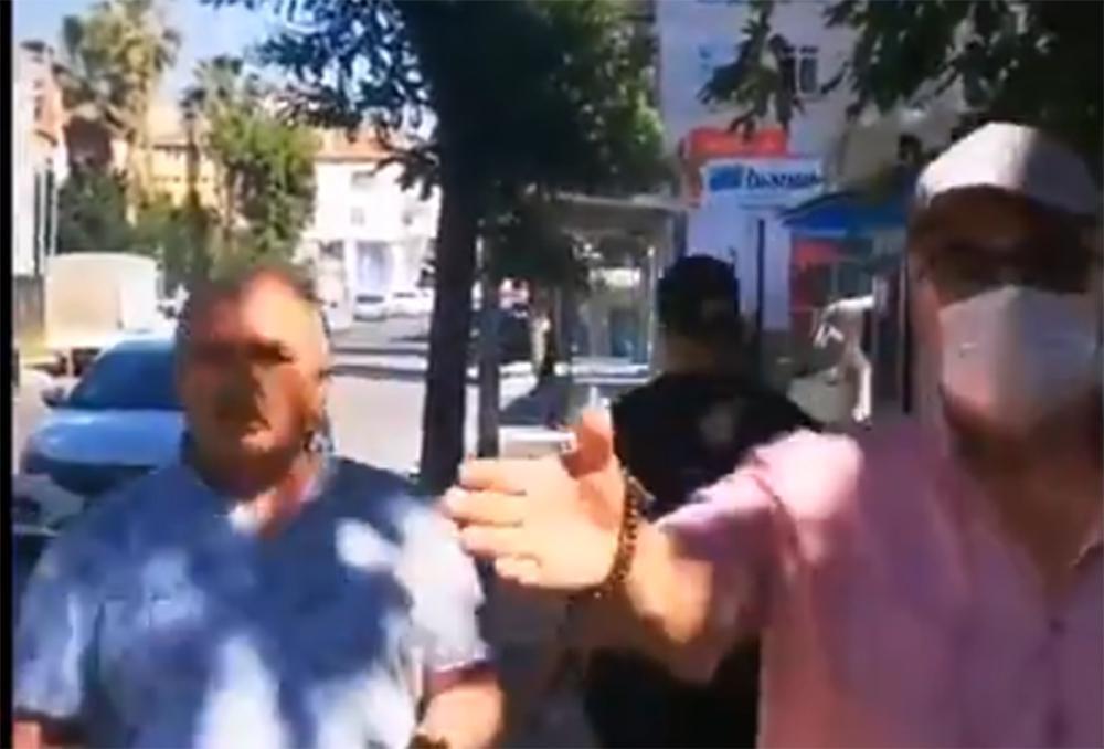 Τουρκία: Παραλίγο να λιντσάρουν γυναίκα επειδή φορούσε σορτς