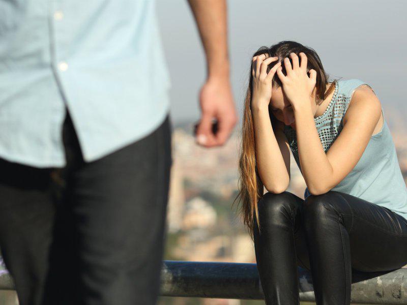 Η καταστροφική «σχέση εξάρτησης»