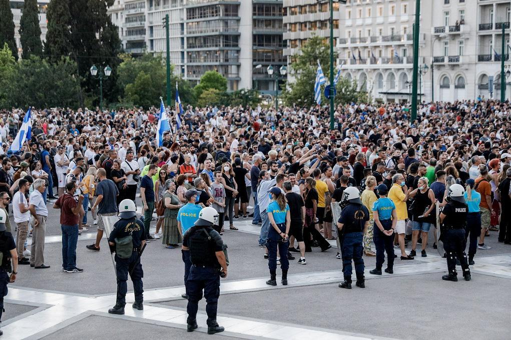 Οι ακραίοι απλά αλλάζουν προσωπείο