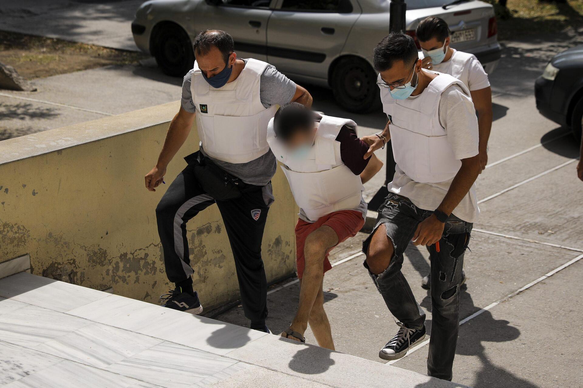 Γυναικοκτονία στη Δάφνη: Στον εισαγγελέα ο δολοφόνος της 31χρονης