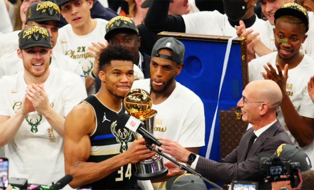 Γιάννης Αντετοκούνμπο: Οι πρώτες δηλώσεις και το μήνυμα που έστειλε