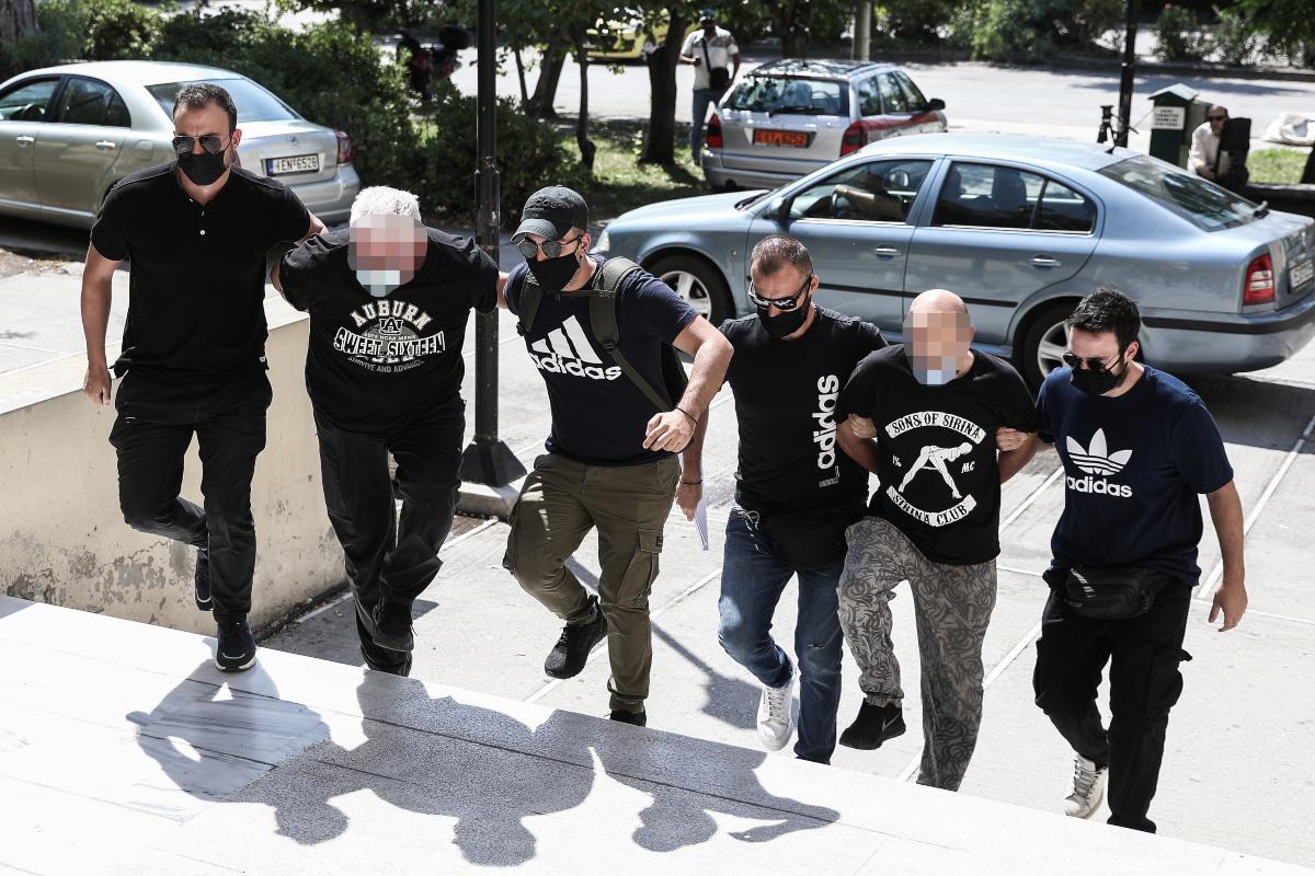 Ηλιούπολη: Νέα καταγγελία για τον αστυνομικό - «Με πολιορκούσε»