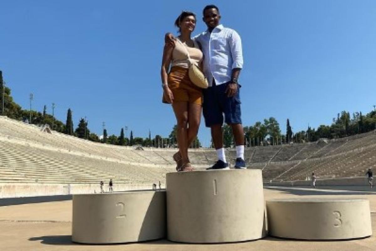 Σαμουέλ Ετό: Ένας ζωντανός θρύλος στο Καλλιμάρμαρο – «Ύμνοι» για τη γυναίκα του