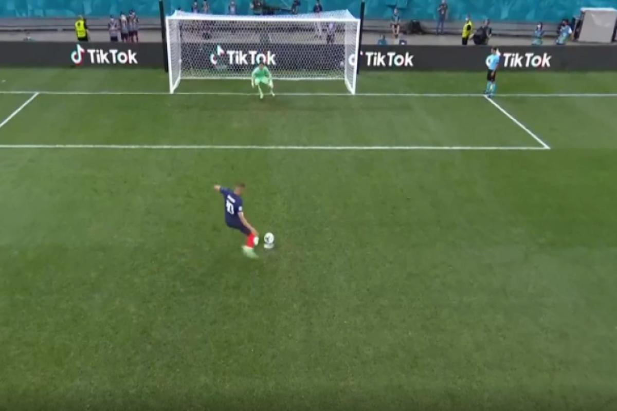 Euro 2020: «Στα κάγκελα» οι Γάλλοι - Μάζεψαν 270.000 υπογραφές για επανάληψη του ματς με την Ελβετία