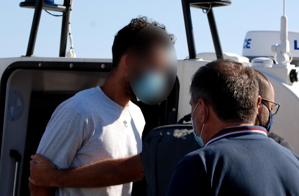 Φολέγανδρος: Εξιτήριο για τον καθ΄ ομολογίαν δολοφόνο της Γαρυφαλλιάς