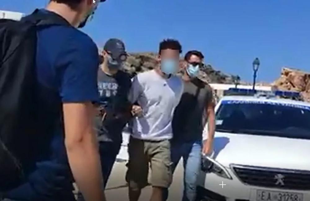 Φολέγανδρος: Η μεταφορά του 30χρονου δολοφόνου της Γαρυφαλλιάς στη Νάξο