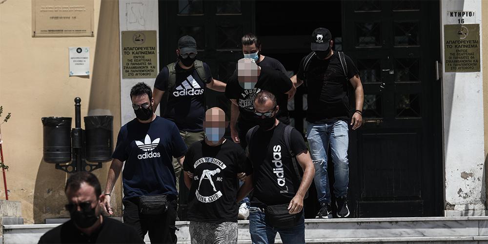 Ηλιούπολη: Κατάθεση σοκ της 19χρονης – Τα βασανιστήρια, οι βιασμοί