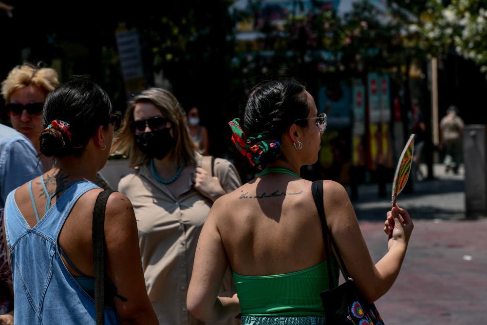 Καιρός Αρναούτογλου - Καύσωνας : Τι είναι το «ατμοσφαιρικό μποτιλιάρισμα»