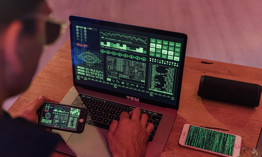 Λογισμικό Pegasus: Τι είναι, πώς λειτουργεί και πώς προστατευόμαστε