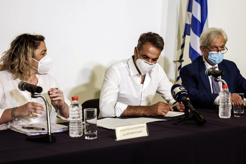 Μητσοτάκης: Η χώρα δεν θα ξανακλείσει - Κινητές ομάδες εμβολιασμού στα μεγάλα ξενοδοχεία