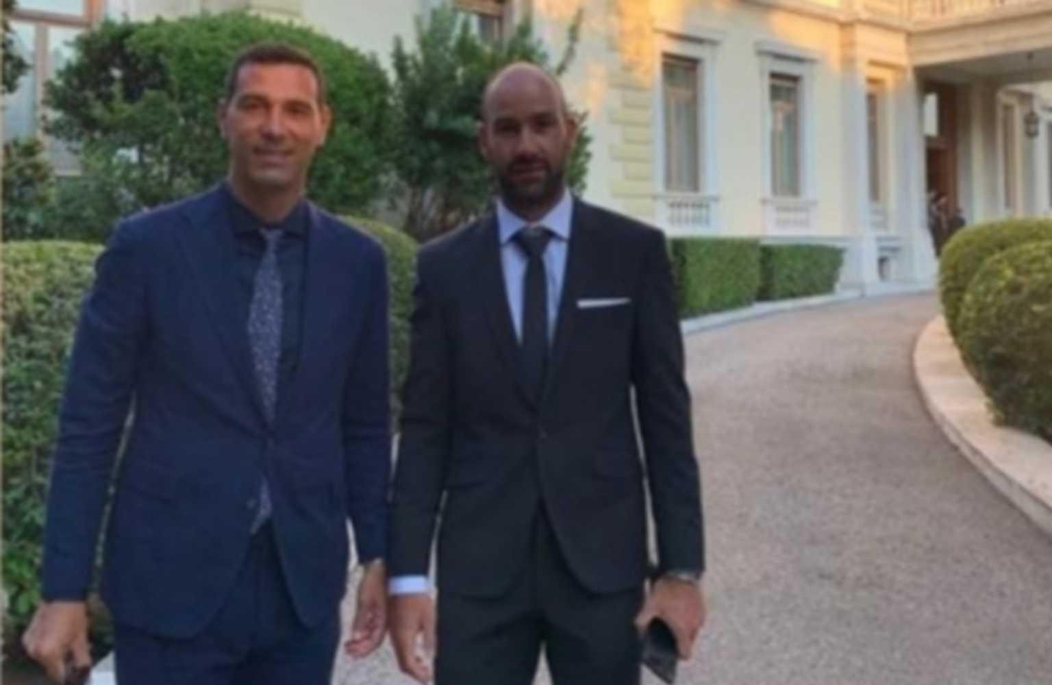 Προεδρικό Μέγαρο: Με άρωμα… Εθνικής – Παρόντες Ζήσης και Σπανούλης