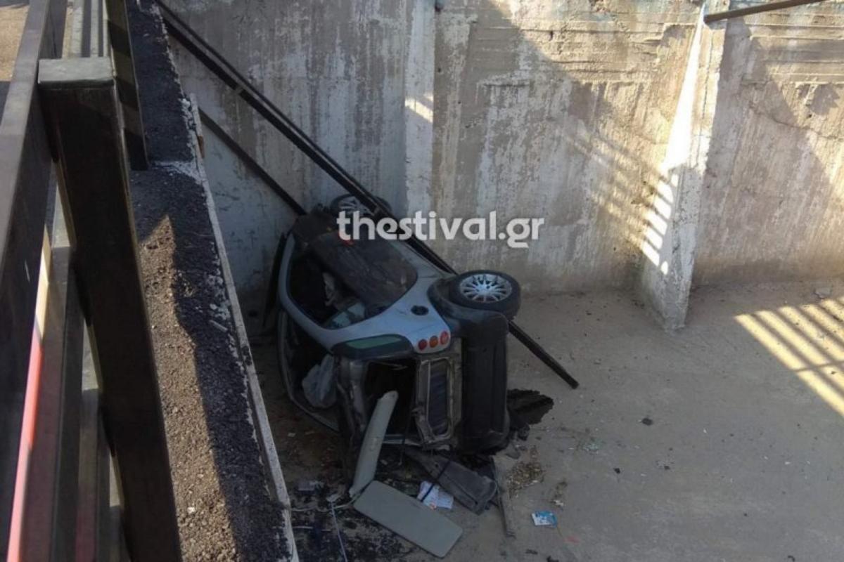 Θεσσαλονίκη: Κινηματογραφική καταδίωξη στη Νικόπολη – ΙΧ βρέθηκε «ουρανοκατέβατο» σε πάρκινγκ