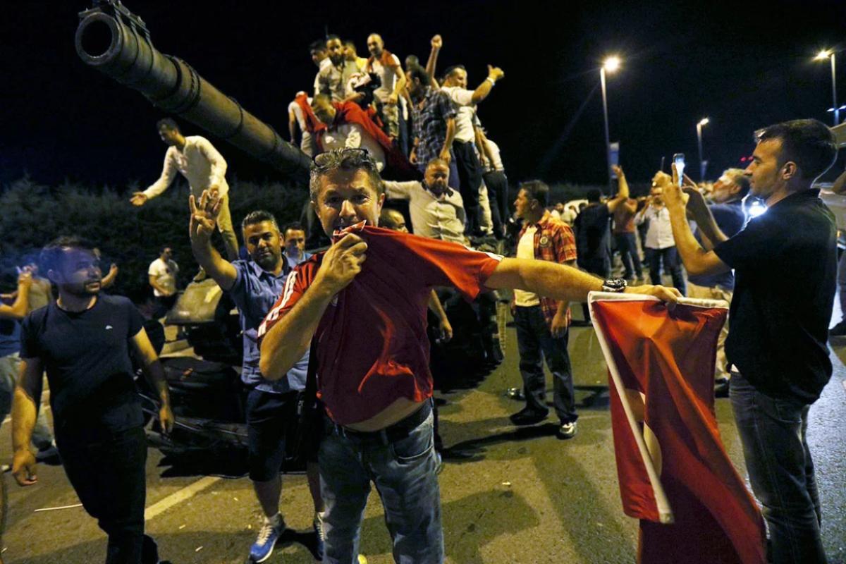 Τουρκία: Πέντε χρόνια από την αποτυχημένη απόπειρα πραξικοπήματος που «τραυμάτισε» τη χώρα