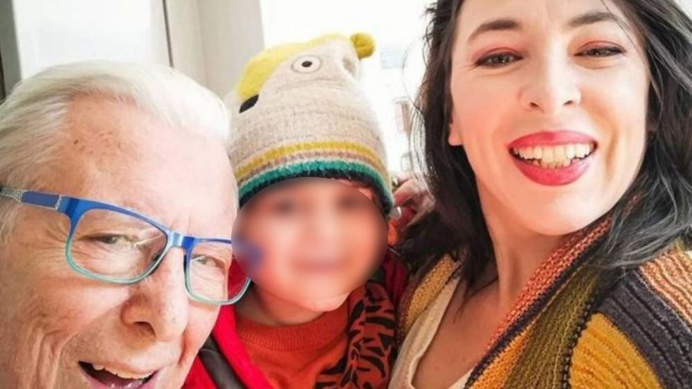 Κώστας Βουτσάς: Αγνώριστος σήμερα ο γιος του - Μεγάλωσε πολύ!