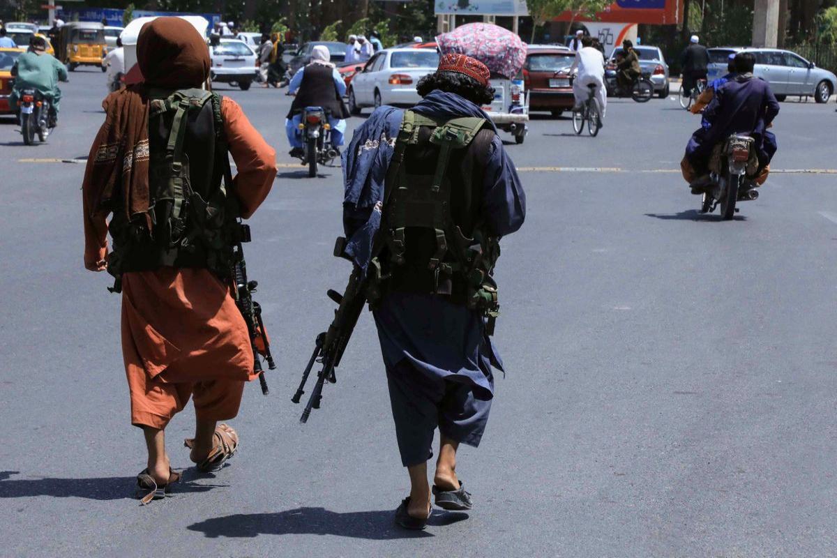 Αφγανιστάν: Δραματικές στιγμές – Αρκετές εκρήξεις στην Καμπούλ