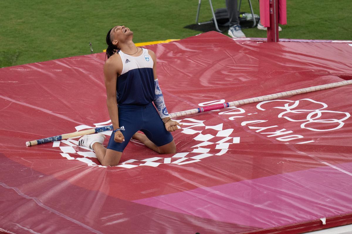Ολυμπιακοί Αγώνες: Μία ανάσα από τα μετάλλια ο Καραλής – Τέταρτος στον τελικό του επί κοντώ