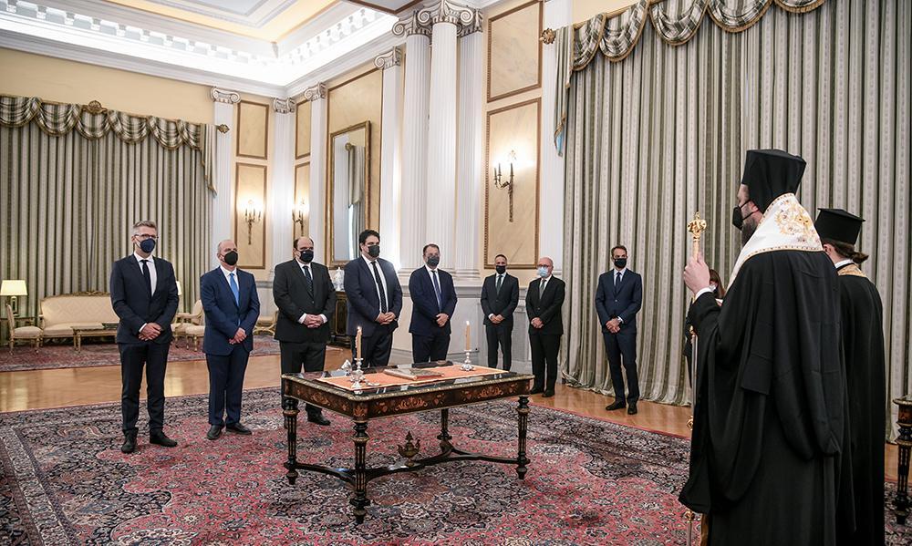 Ορκίστηκαν οι νέοι υπουργοί και υφυπουργοί της κυβέρνησης