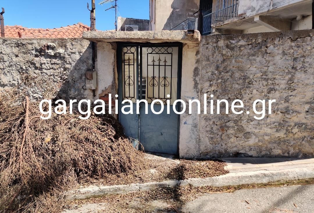 Κυπαρισσία: Ψάχνουν τον σύντροφο της 42χρονης μετά την μακάβρια ανακάλυψη κάτω από τσιμέντο